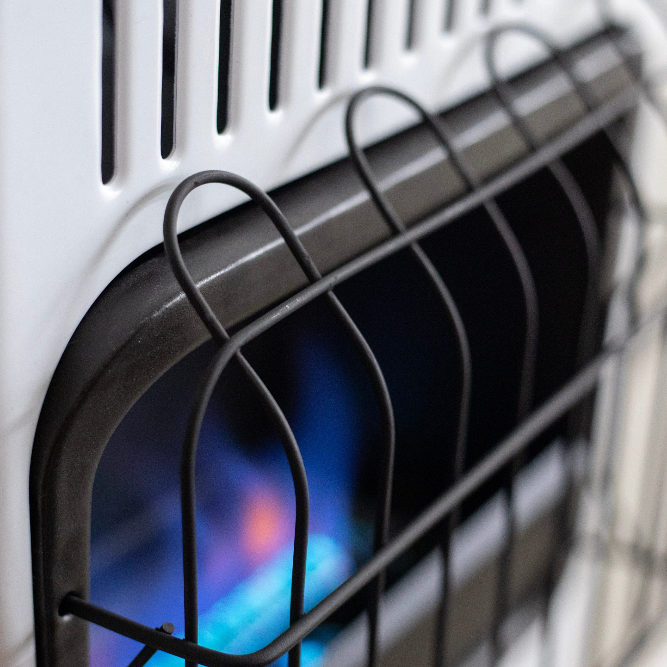 10.000 BTU Vent Free Dual Fuel Blue Flame Heater - Image 7